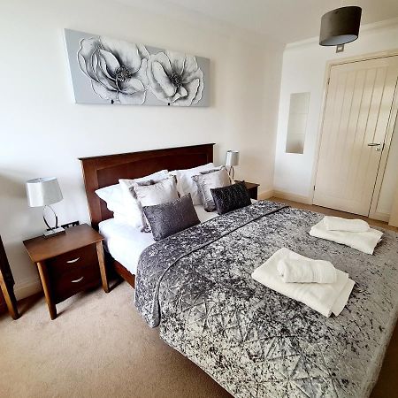 Shore Thing Beachfront Apartment Ramsgate - Sleeps 4 ภายนอก รูปภาพ