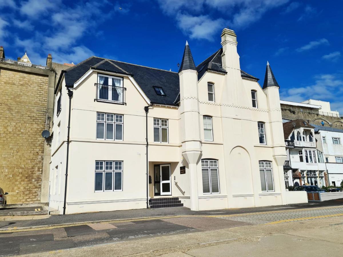 Shore Thing Beachfront Apartment Ramsgate - Sleeps 4 ภายนอก รูปภาพ